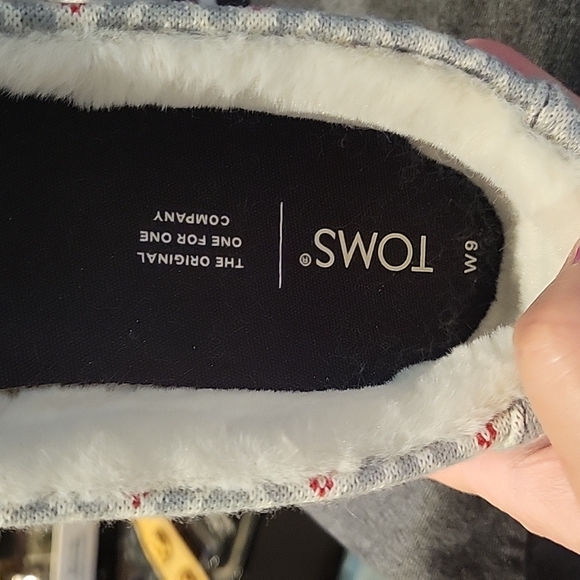 Cozy Tom's Slippers,Sz.9,New w/o tags - Picture 8 of 10